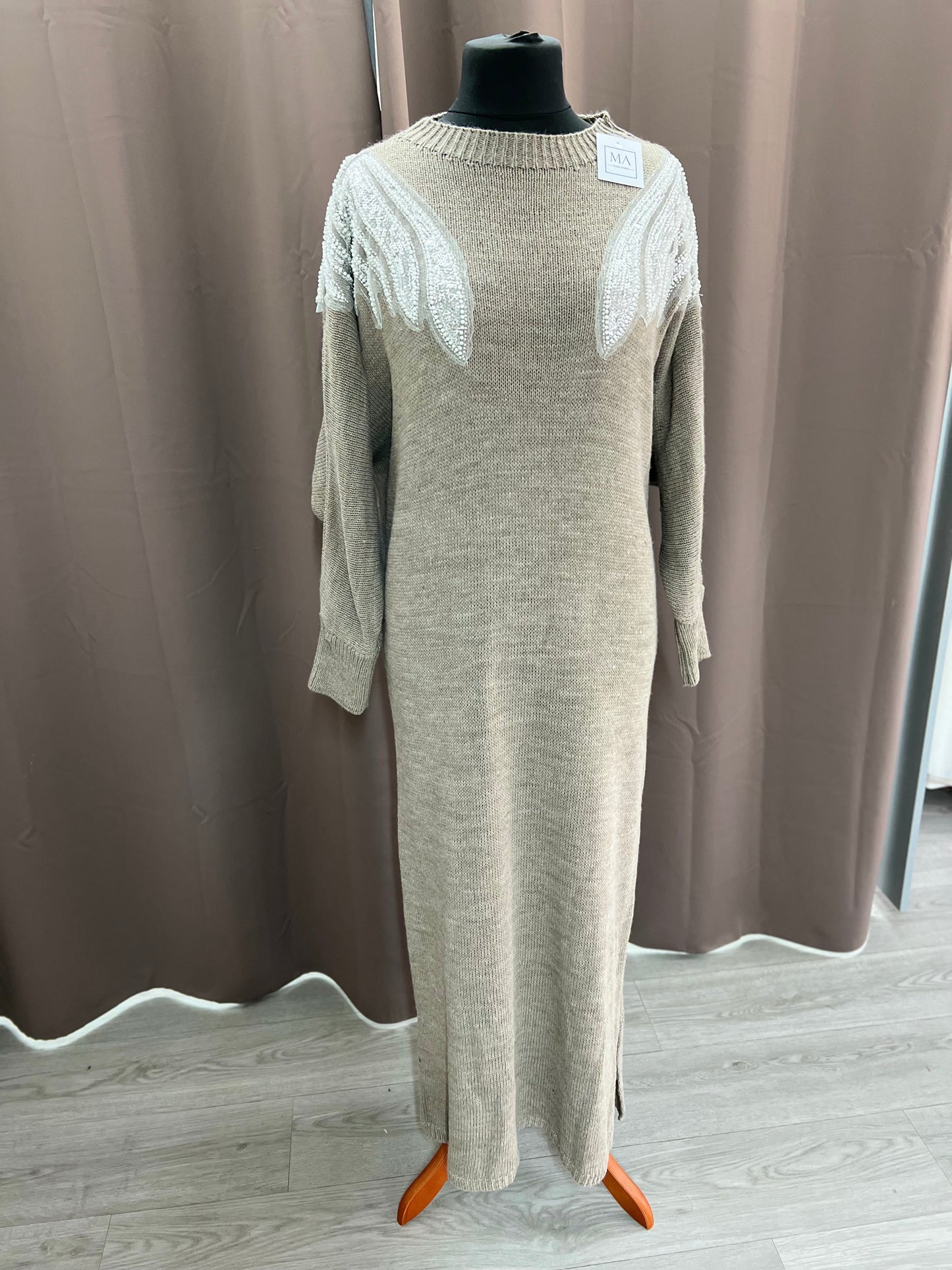 Vestido bordado Taupe