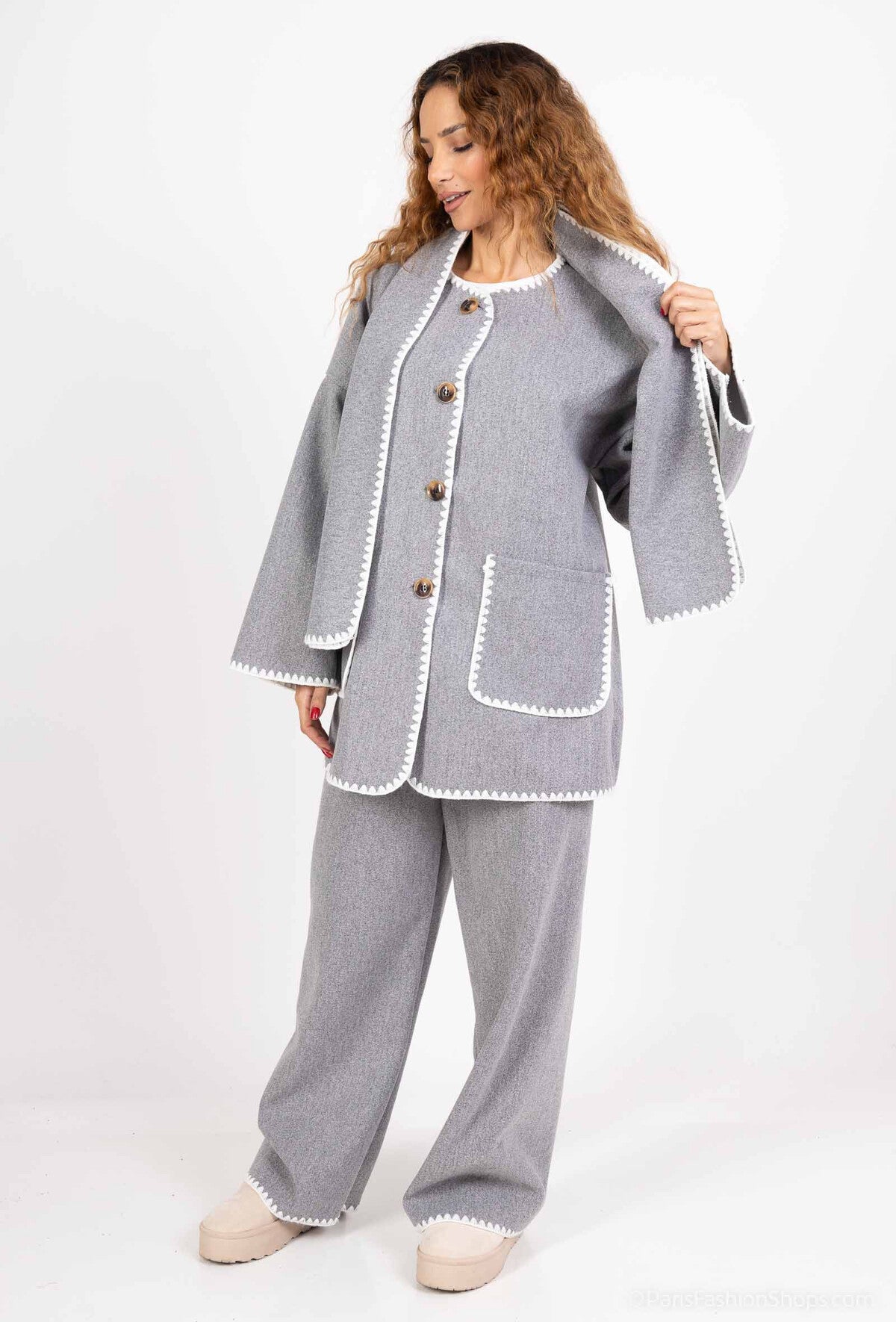 Conjunto con bufanda Gris