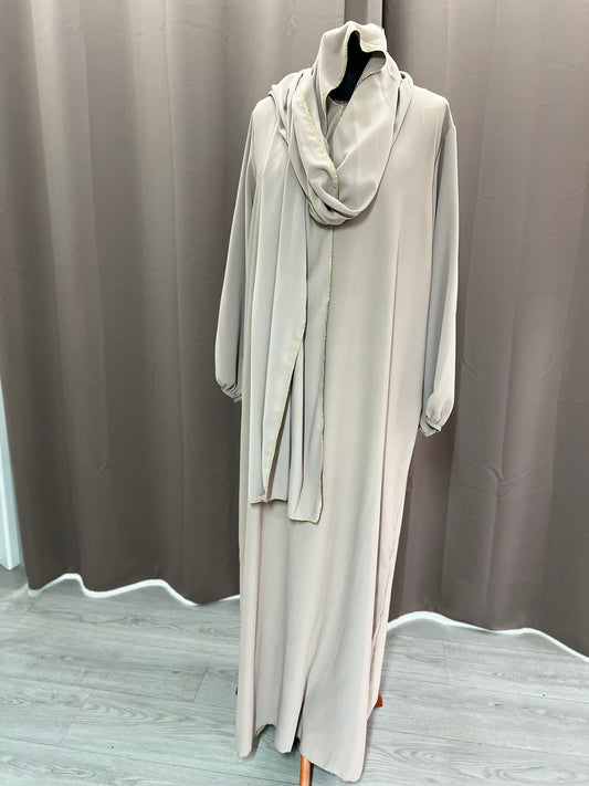 Abaya con Hijab Taupe