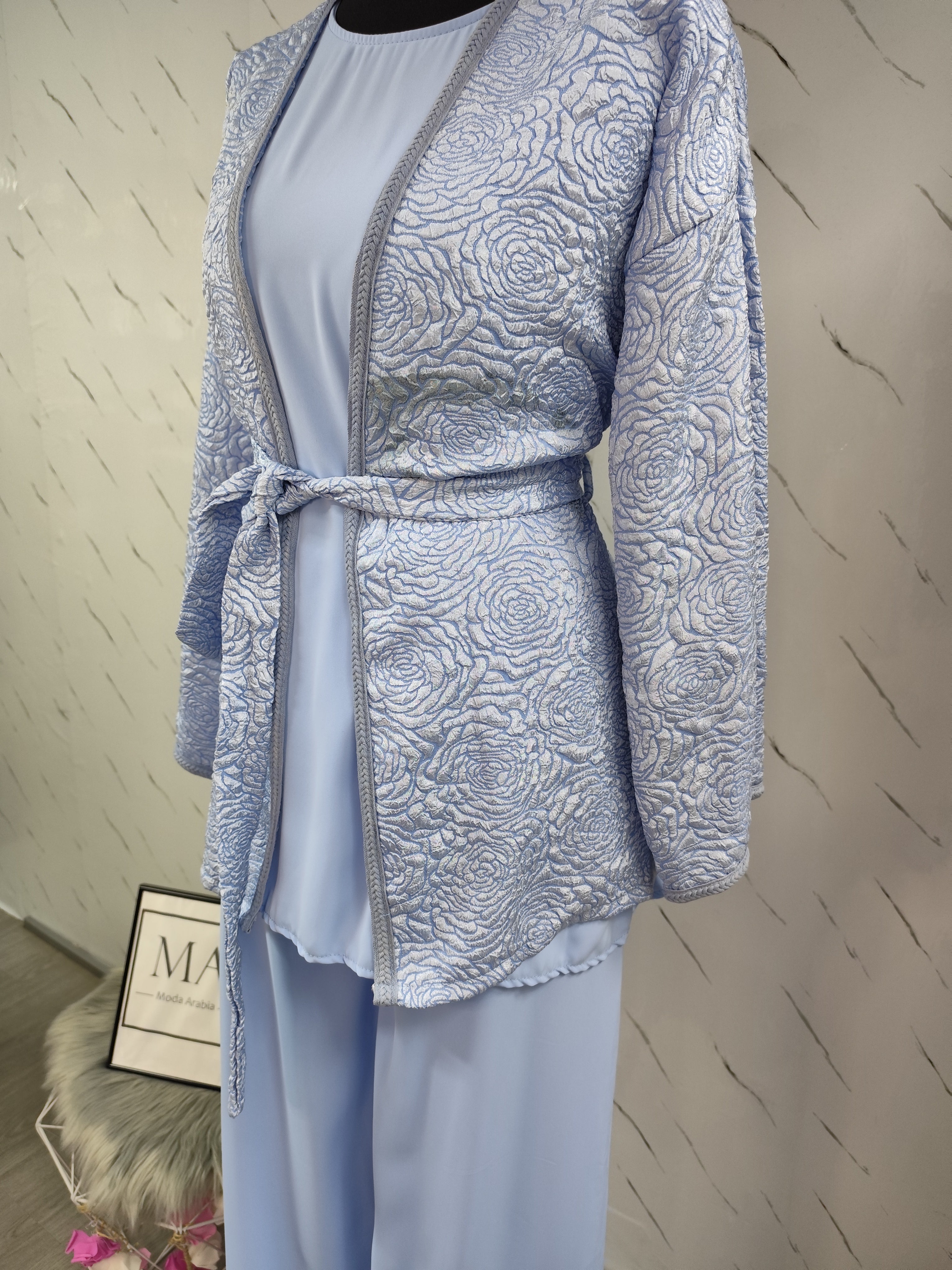 Conjunto bordado azul