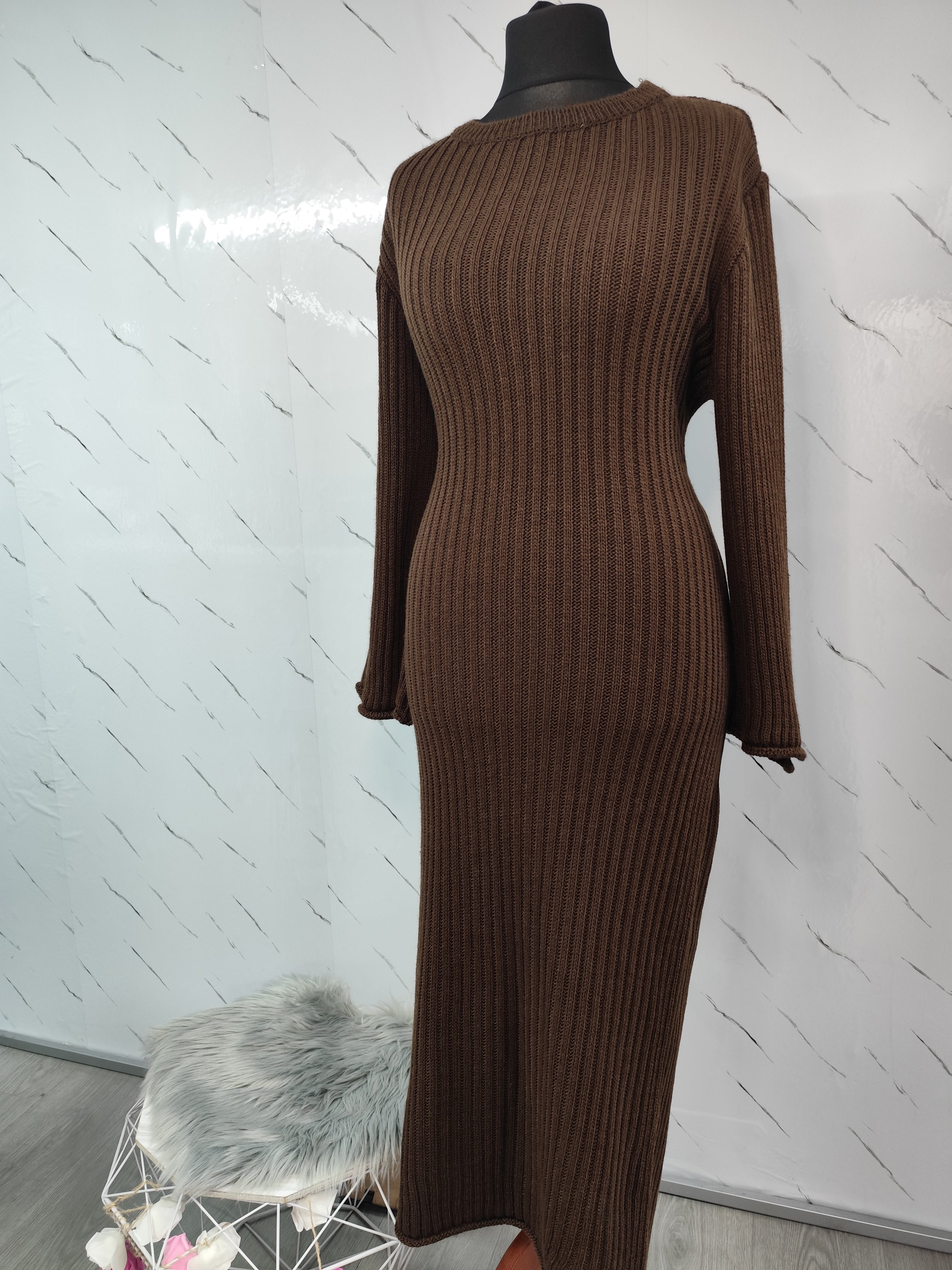 Vestido de punto con cordón en la espalda Marrón