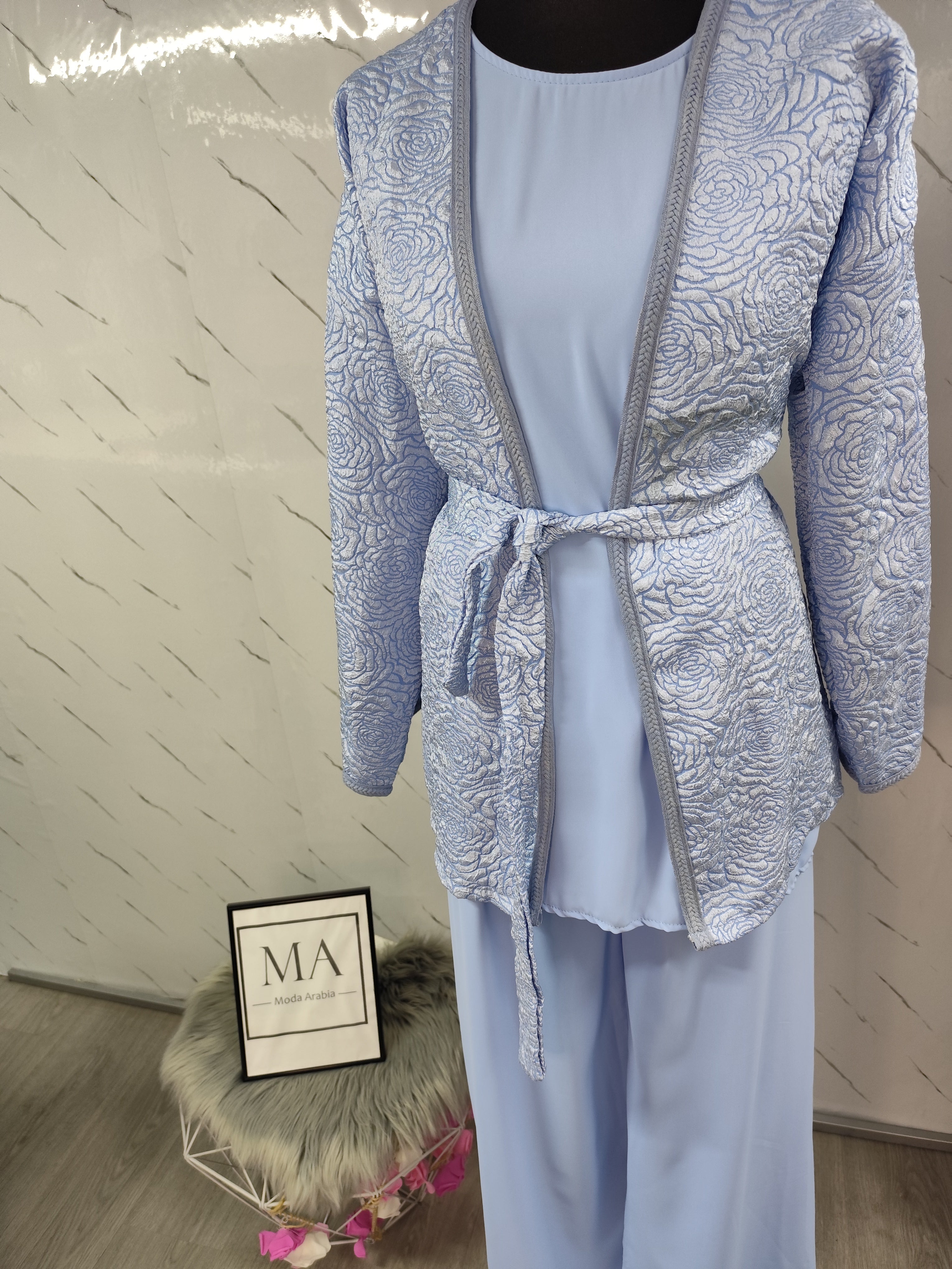 Conjunto bordado azul