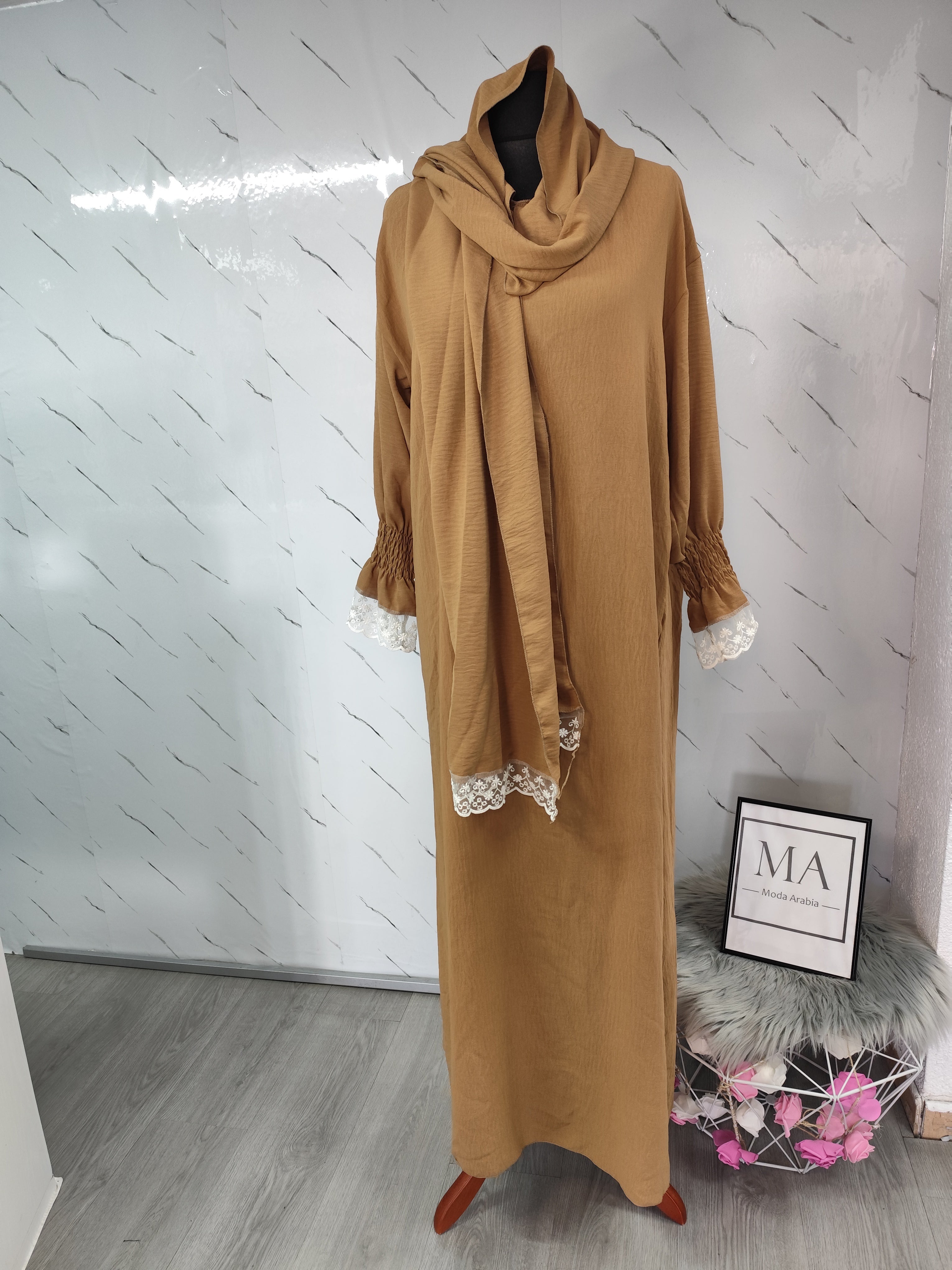 Abaya salat Camel