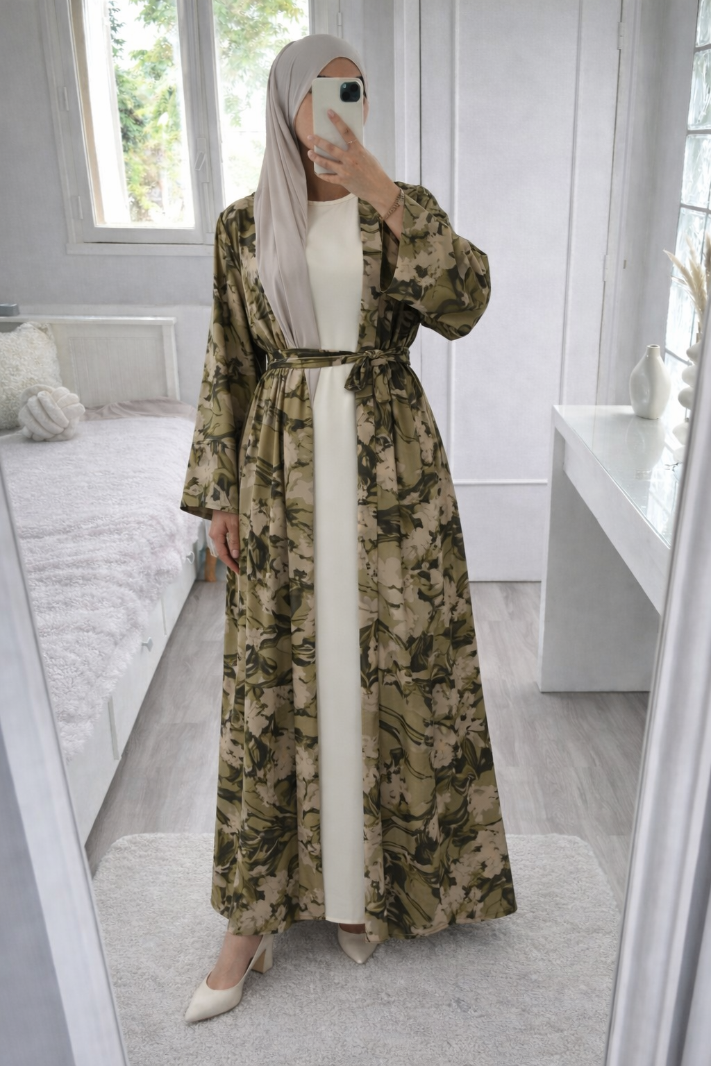 Kinomo con abaya Tropital 2