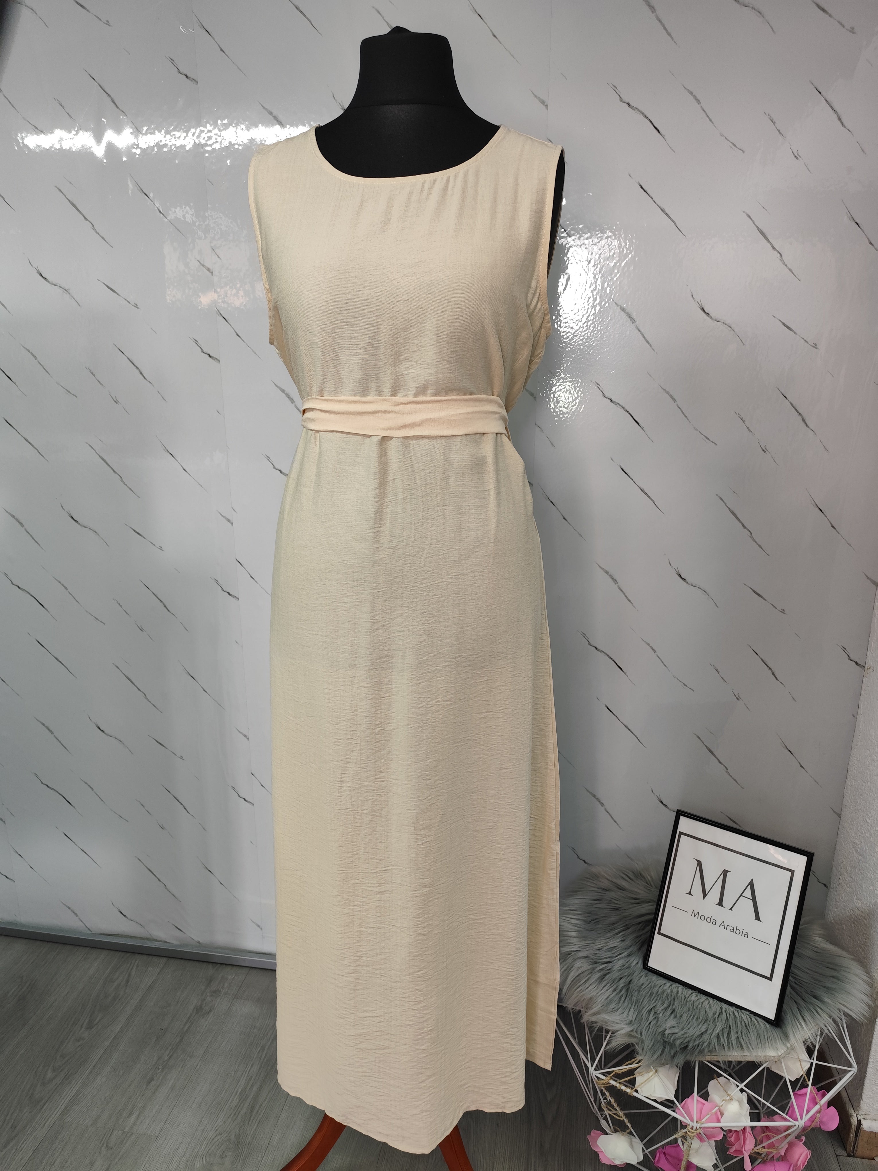 Kimono y abaya Beige