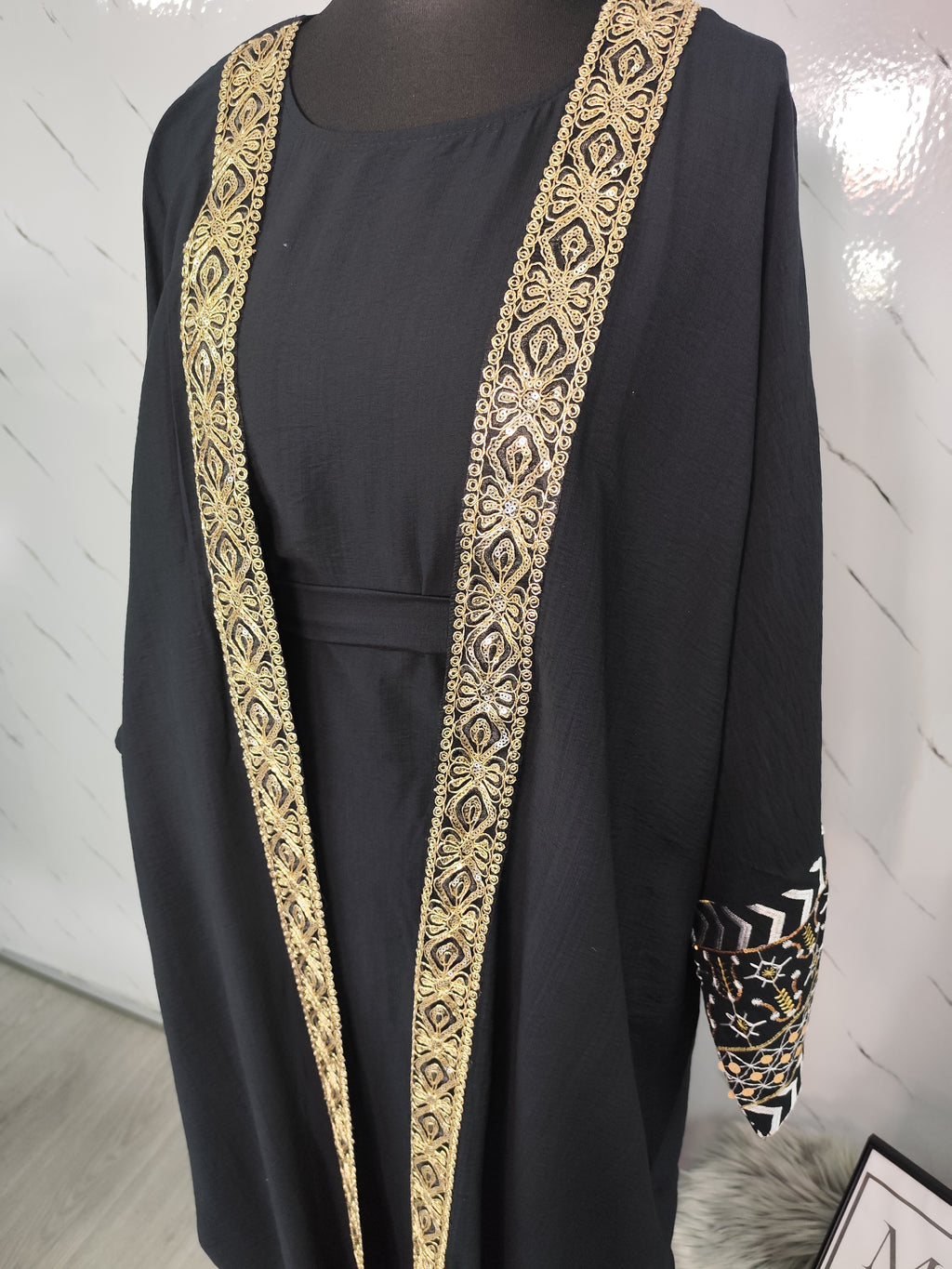 Kimono y abaya Negro