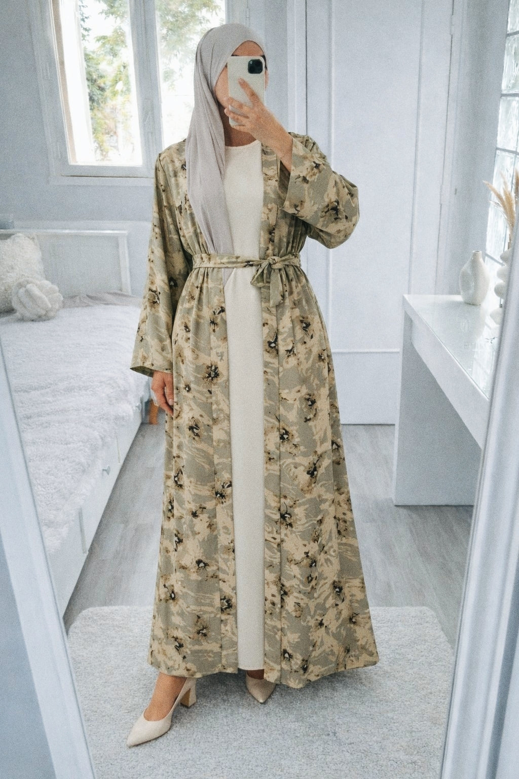 Kinomo con abaya Tropital 1