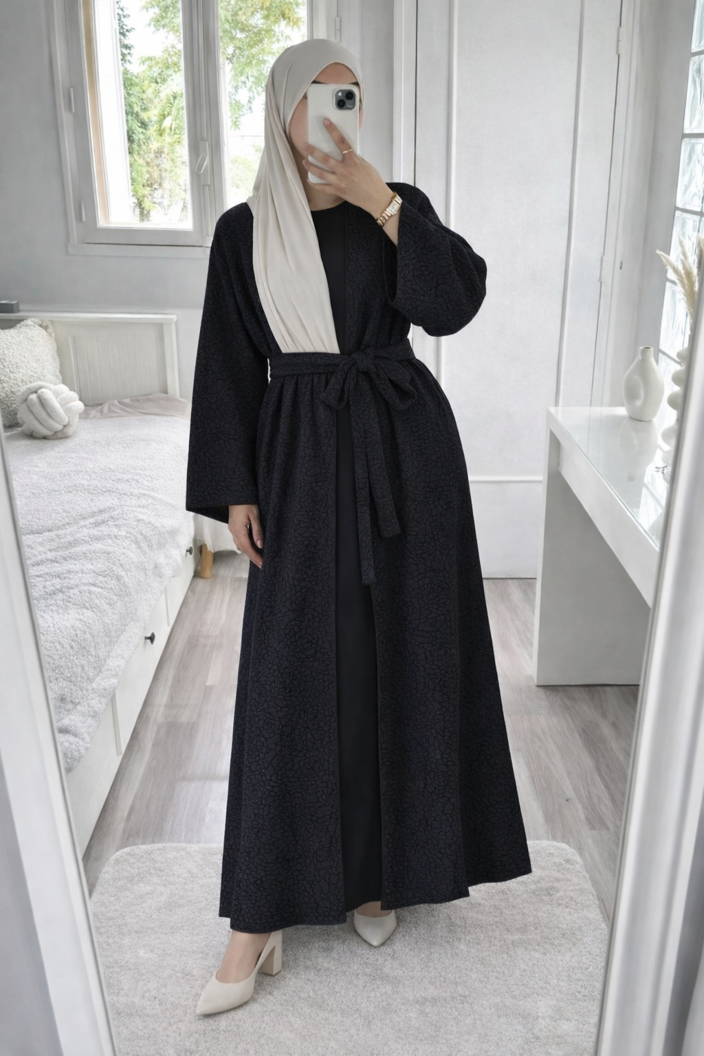 Abaya con kimono negro