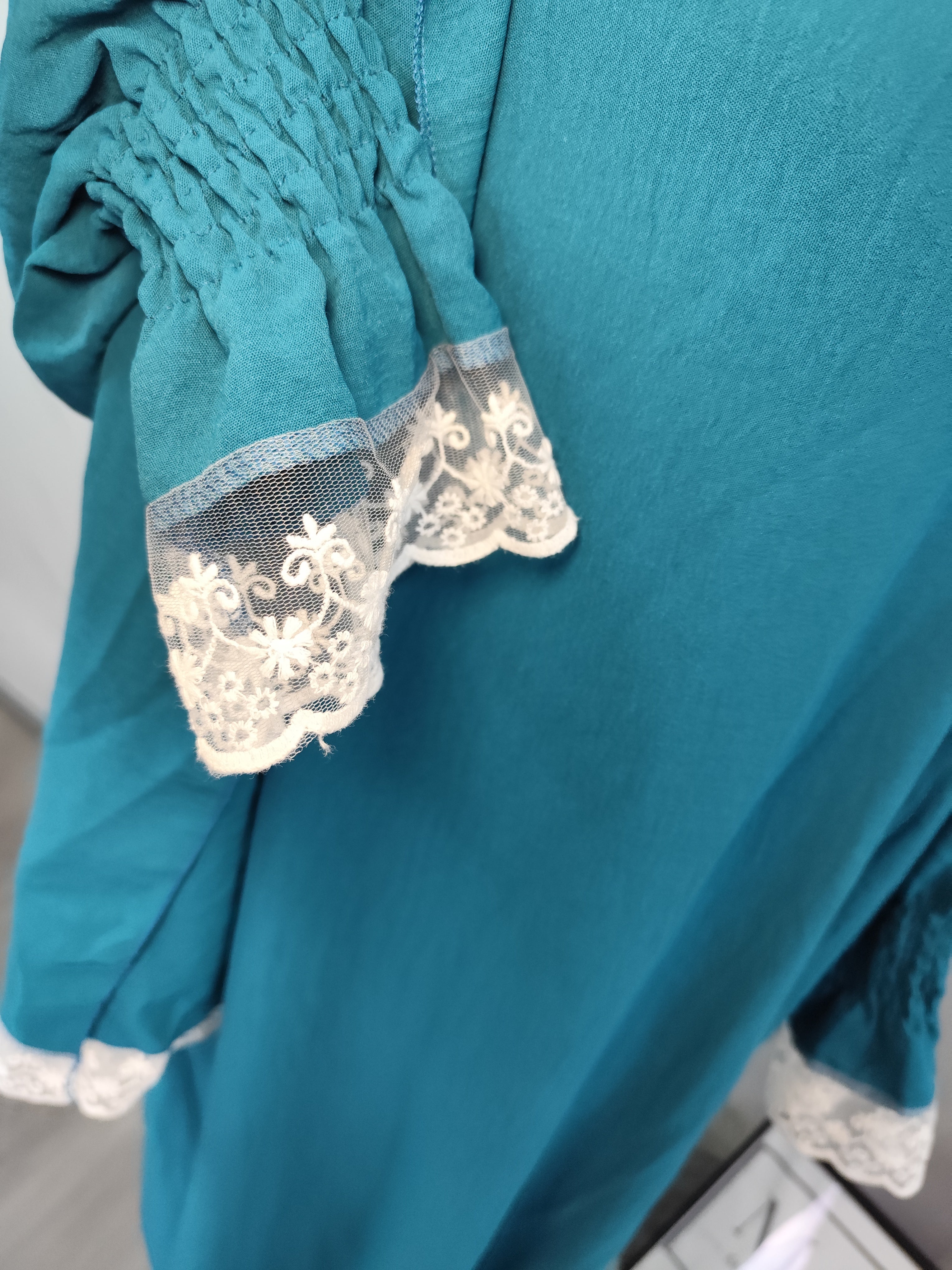 Abaya salat Azulverdoso